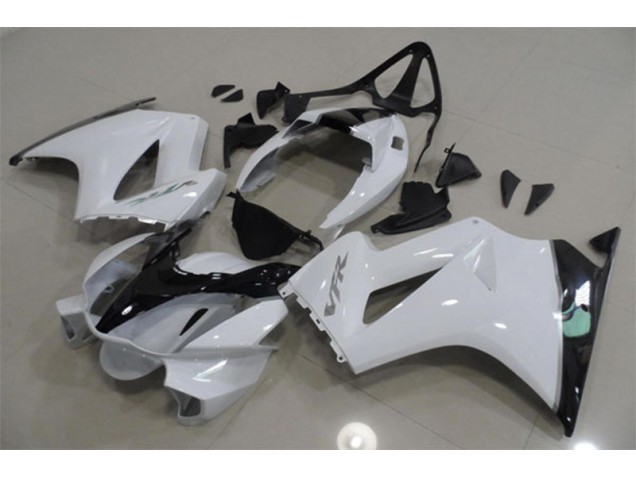 02-13 White VFR800 Motorcycle Fairing 02-13 White VFR800 Motorcycle Fairing
