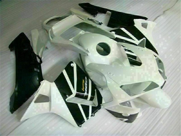 03-04 White CBR600RR Motorbike Fairings & Bodywork 03-04 White CBR600RR Motorbike Fairings & Bodywork