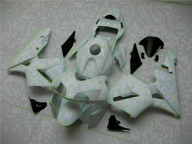 03-04 White CBR600RR Motorcycle Fairing & Bodywork 03-04 White CBR600RR Motorcycle Fairing & Bodywork