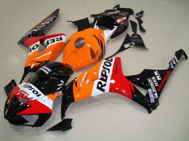 06-07 Repsol CBR1000RR Motorcycle Fairings 06-07 Repsol CBR1000RR Motorcycle Fairings